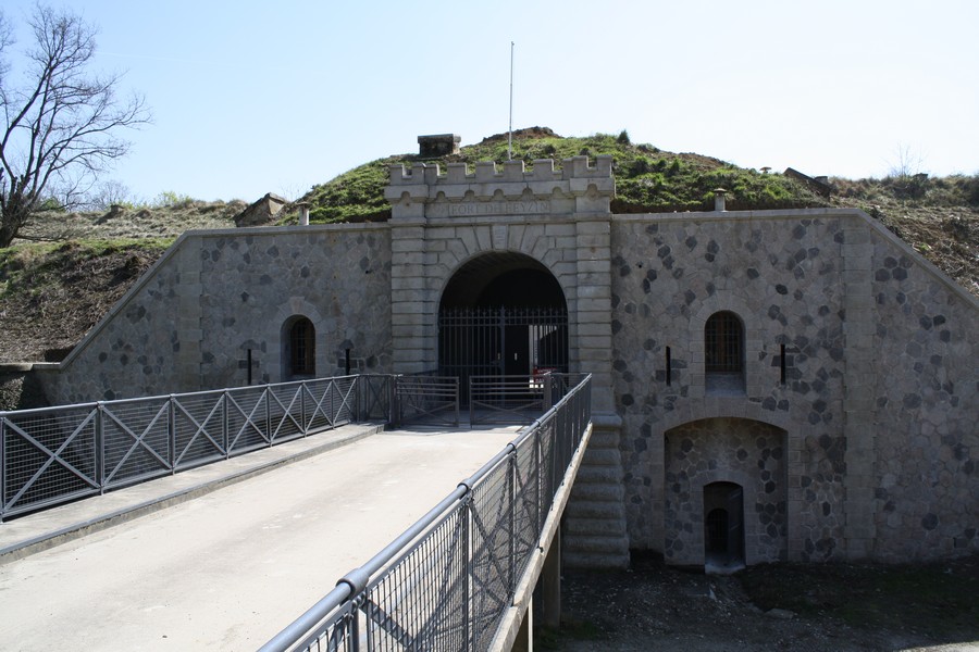 Entrée Fort