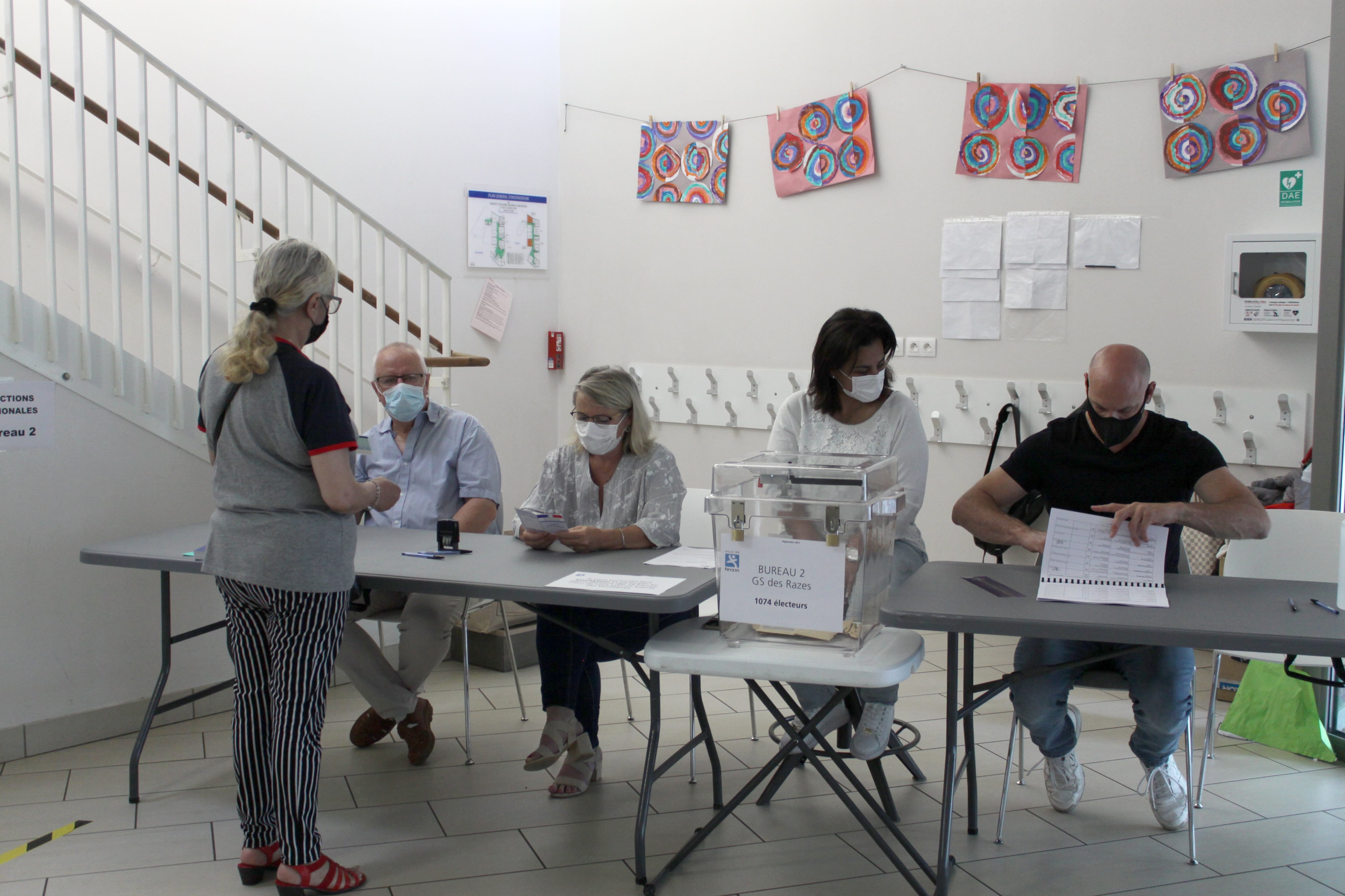 bureau de vote ecole brassens feyzin